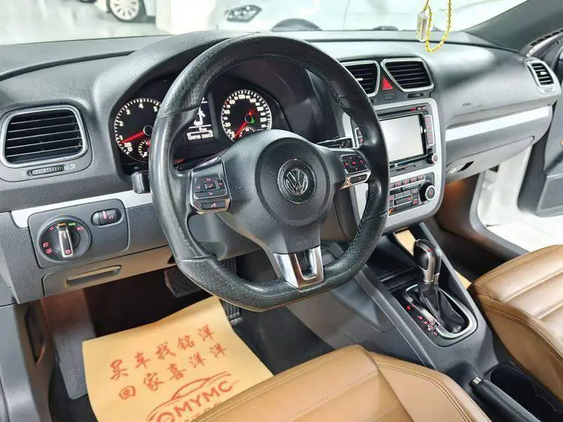 Scirocco 2011 2.0TSI Luxury Edition — 9
