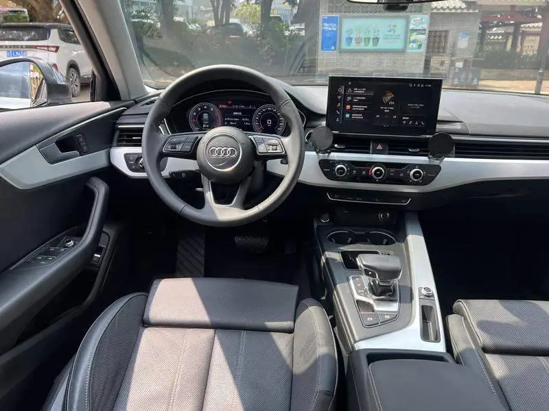Audi A4L 2020 40 TFSI Stylish and Dynamic — 14