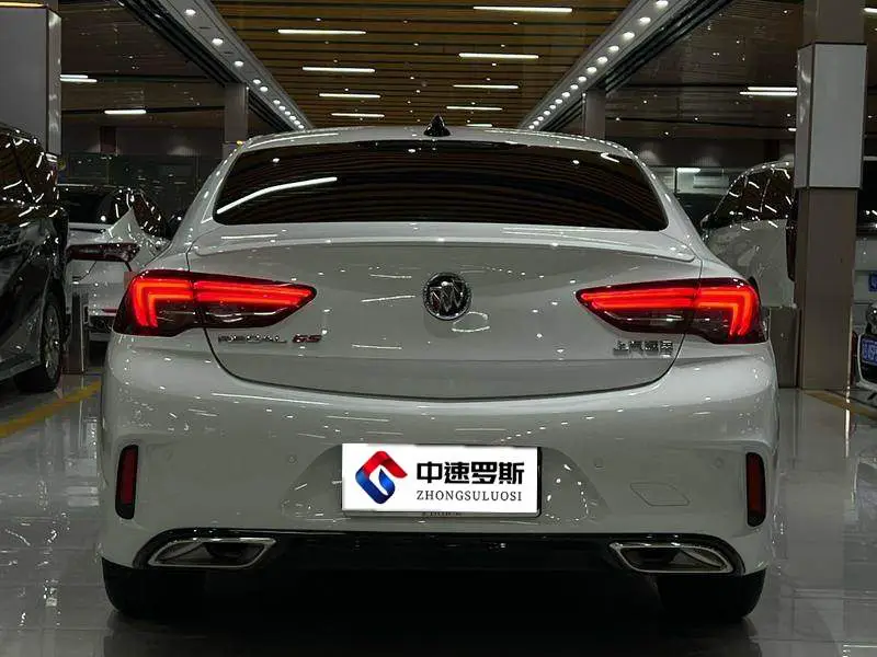 Regal 2017 GS 28T Luxury — 5