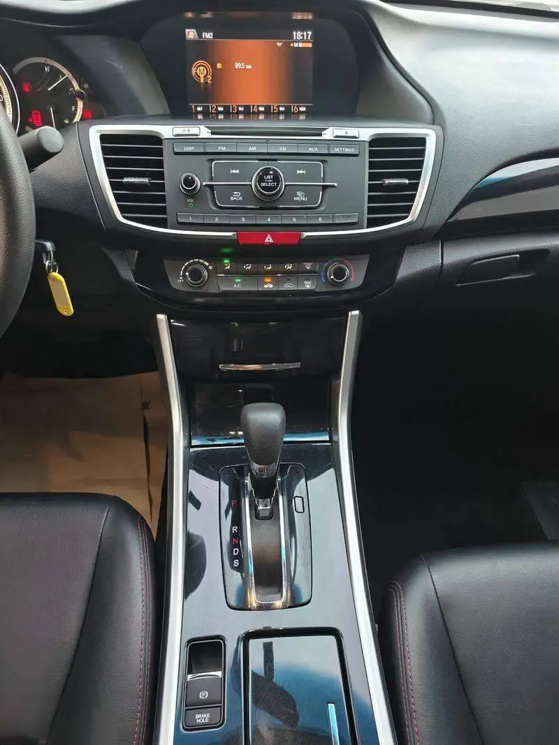 Accord 2016 2.0L Comfort Edition — 12