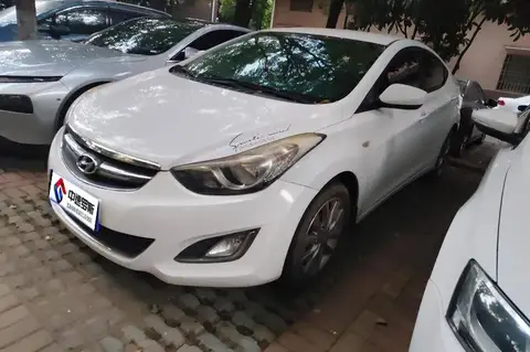 Elantra 2015 1.6L Automatic Fashion Model