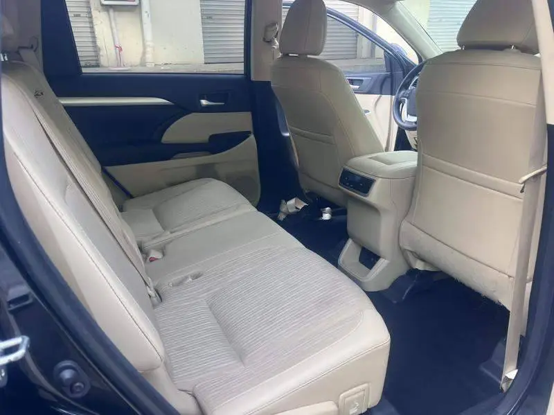 Highlander 2018 2.0T 4WD Elite Edition 7 Seater National VI — 12