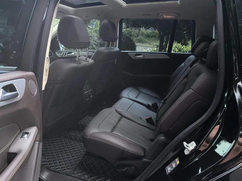 Mercedes-Benz GLS 2017 GLS 400 4MATIC Fashion Edition — 16