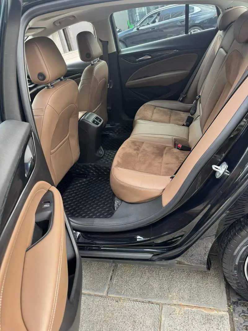 Regal 2023 552T Smart Edition — 9