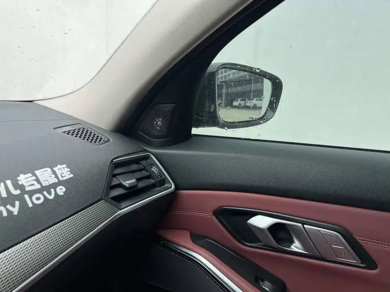 BMW 3 Series 2021 facelift 325i M Sport Night Edition — 9