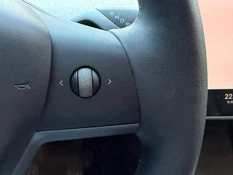 Model Y 2024 rear-wheel drive version — 14