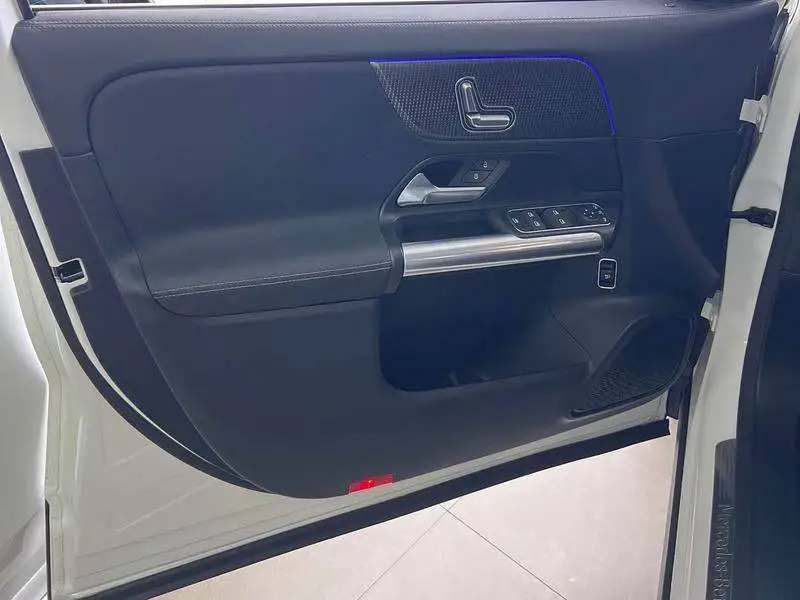 Mercedes-Benz GLA 2020 GLA 200 — 7