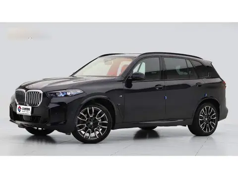 BMW X5 2023 xDrive 40Li M Sport Night Edition