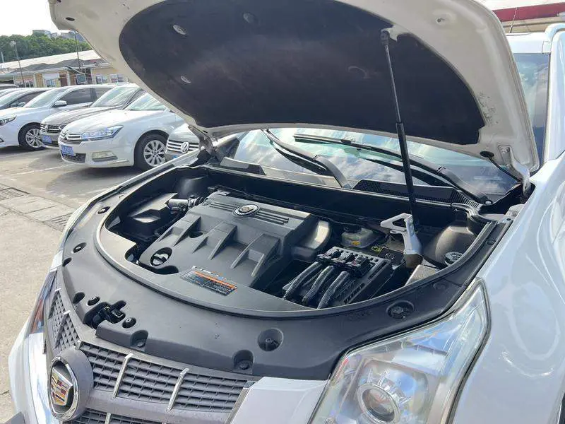 Cadillac SRX 2013 3.0L Luxury Model — 17