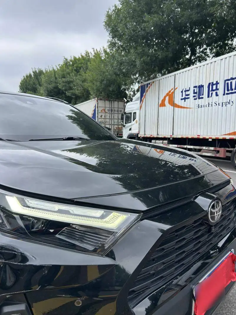 RAV4 Rongfang 2023 2.0L CVT 2WD Fashion Edition — 7