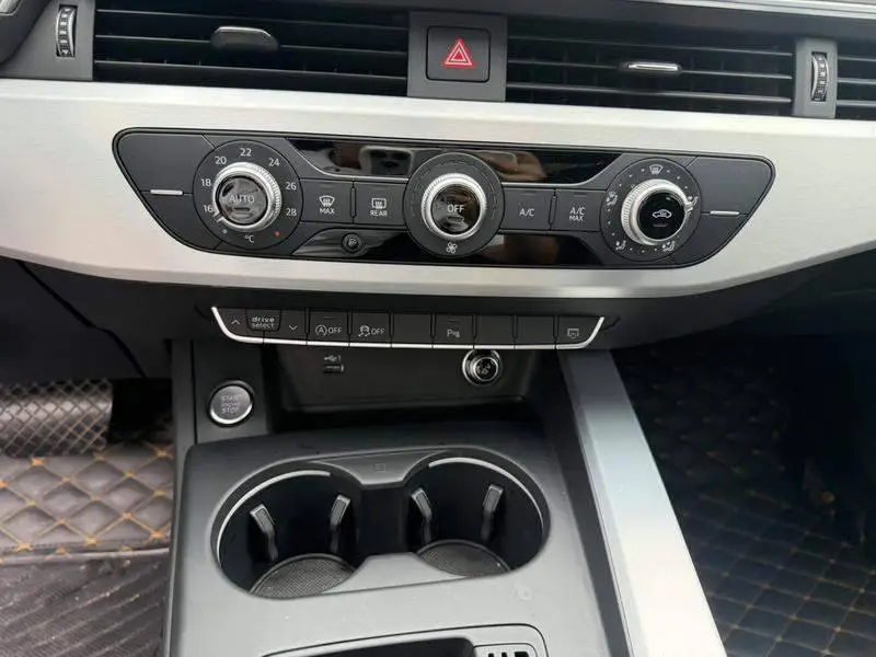 Audi A4L 2022 40 TFSI Stylish and Dynamic — 7