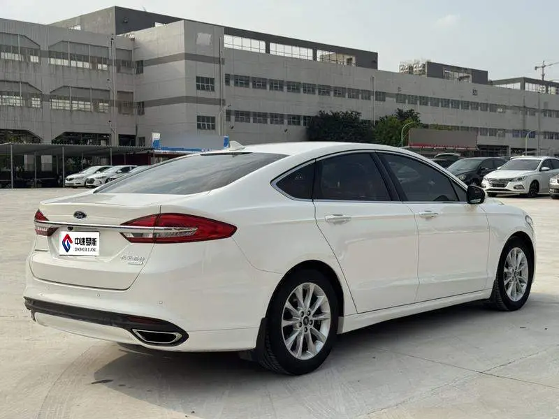Mondeo 2017 EcoBoost 200 Luxury — 7