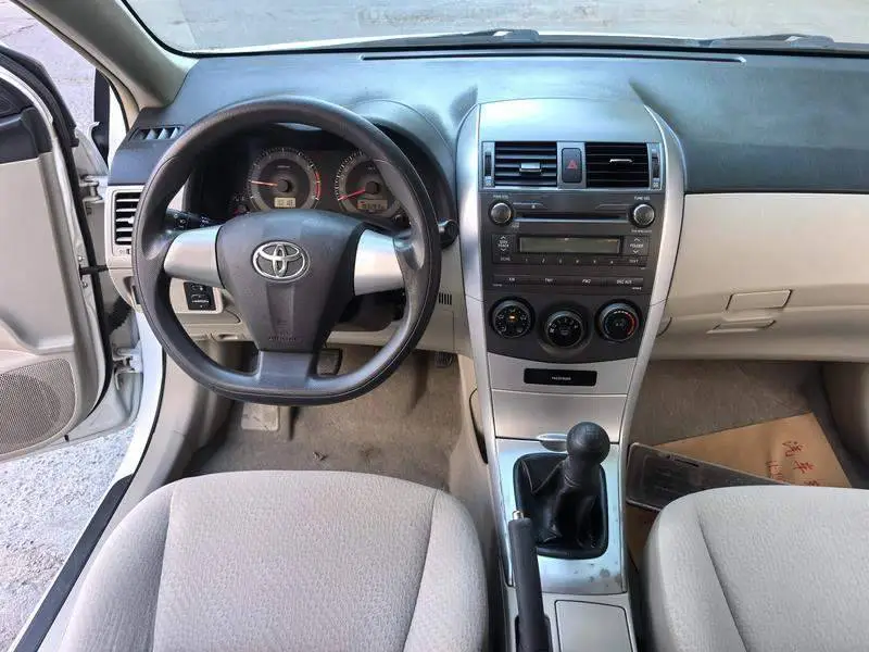 Corolla 2011 1.6L Manual GL — 12