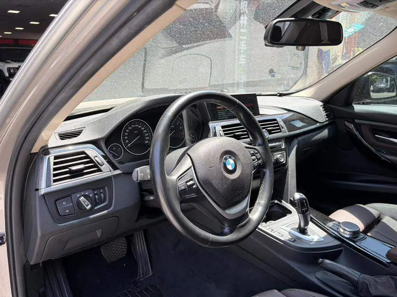 BMW 3 Series 2019 320Li Fashion Edition — 16