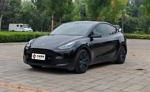 Model Y 2024 rear-wheel drive version
