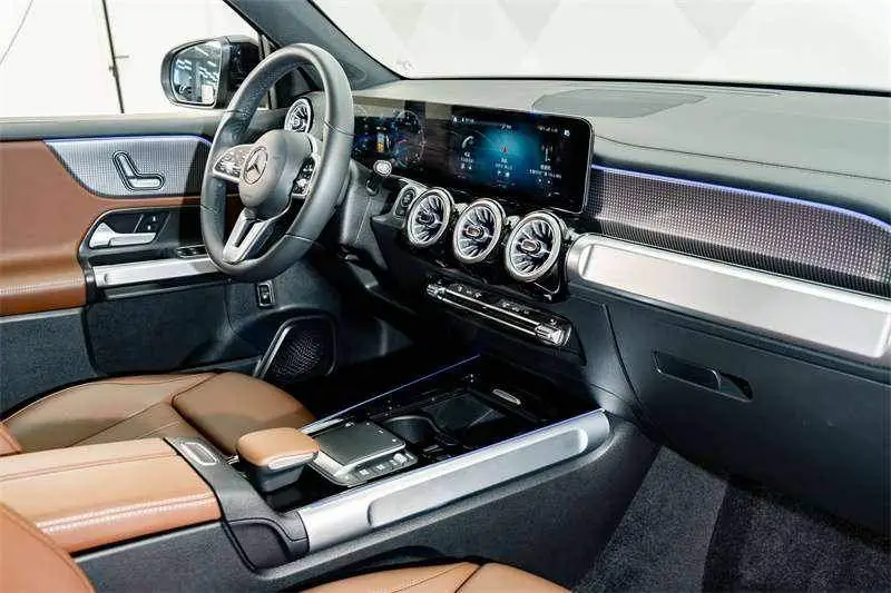 Mercedes-Benz GLB 2022 GLB 200 Dynamic — 18