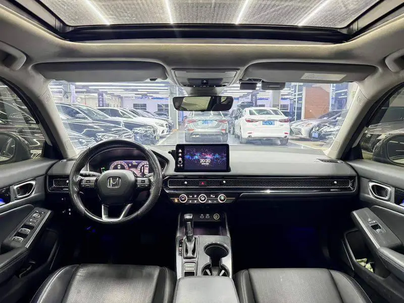 Stylish 2022 240TURBO CVT Deluxe Edition — 11