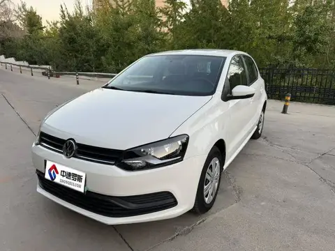 Polo 2016 1.4L Manual Fashion Edition