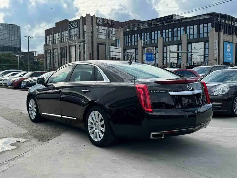 Cadillac XTS 2015 28T Comfort Type — 4