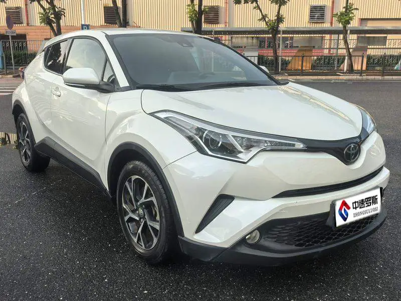 Toyota C-HR 2018 2.0L Leading Edition National VI — 3
