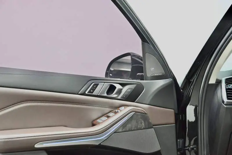 BMW X5 2022 xDrive 30Li M Sport Package — 13
