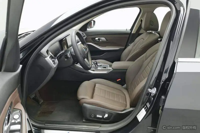 BMW 3 Series 2020 facelift 325Li M Sport Package — 17