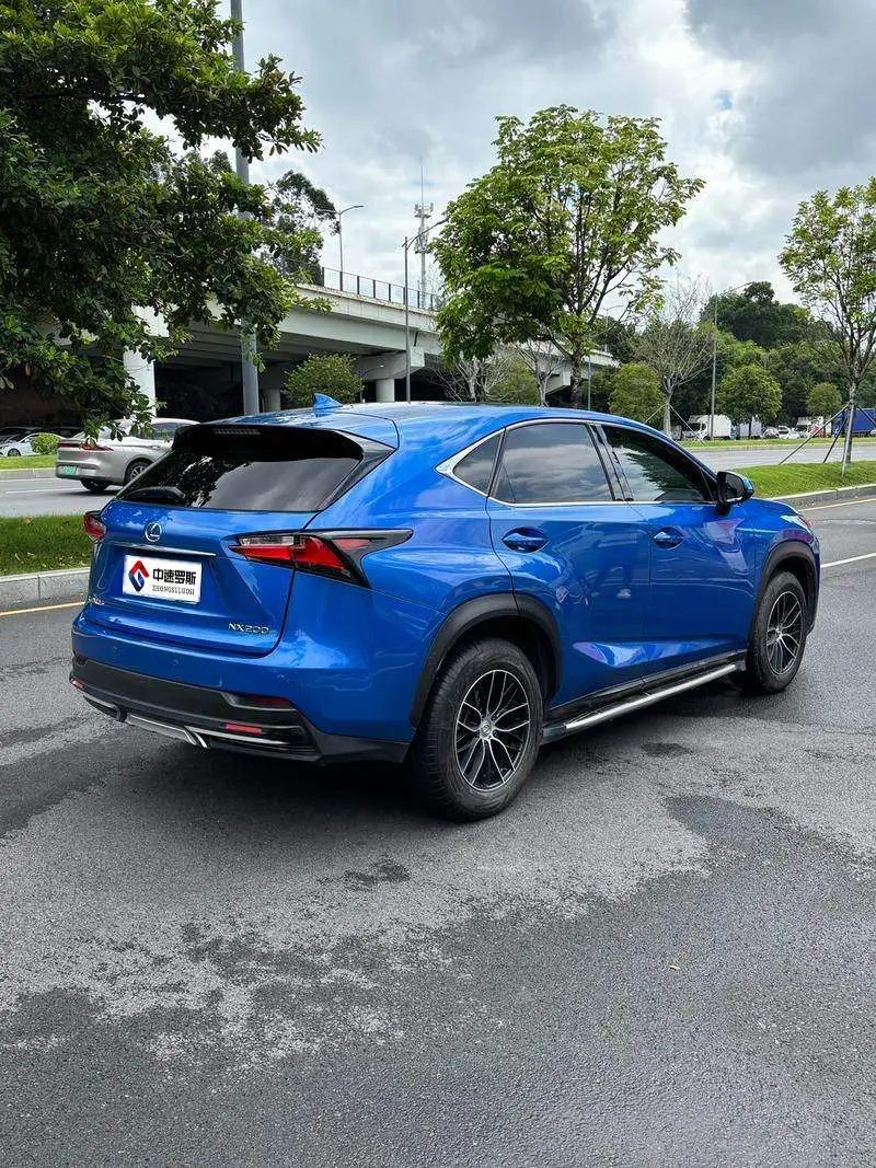 Lexus NX 2015 200 Front-Drive Edition — 6