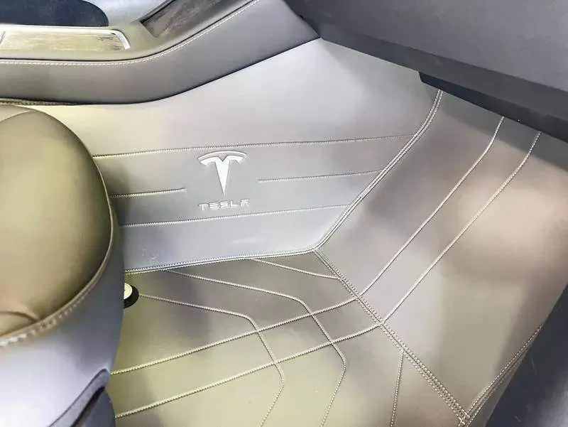Model Y 2024 rear-wheel drive version — 7