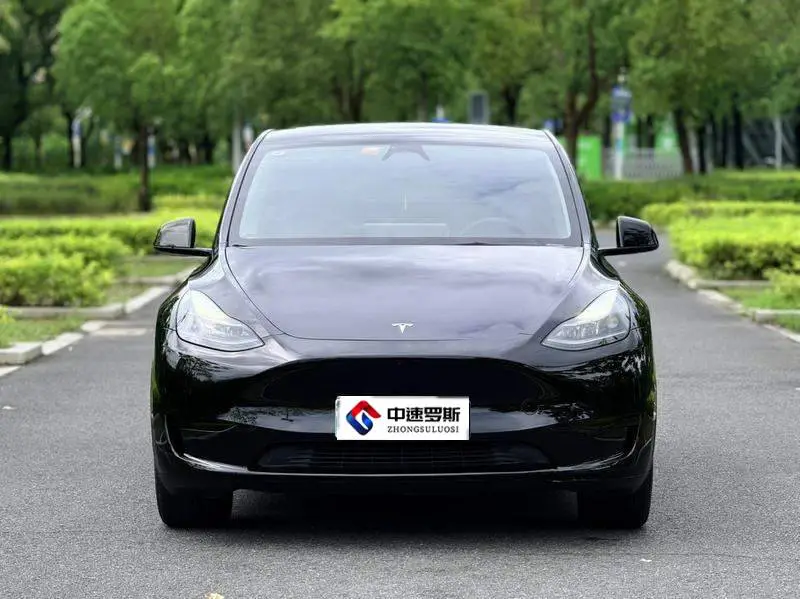 Model Y 2024 rear-wheel drive version — 2