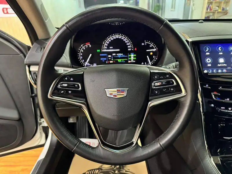 Cadillac ATS-L 2017 28T Fashion Model — 10