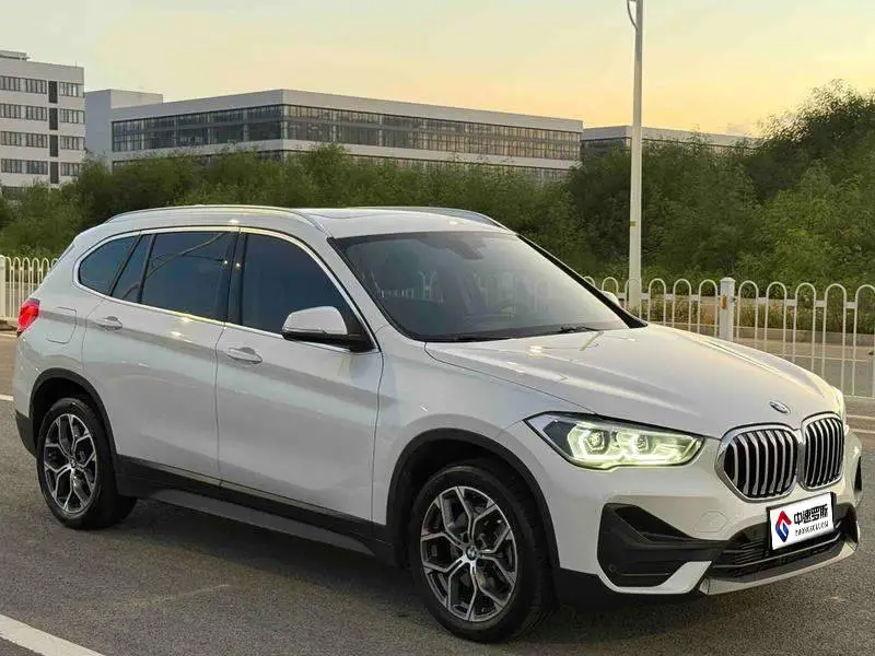 BMW X1 2022 sDrive25Li Leading Edition — 3