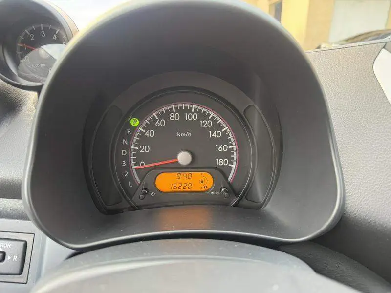 Alto 2013 1.0L Automatic Luxury Model — 7