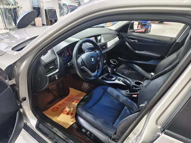 BMW X1 2014 sDrive18i Fashion — 14