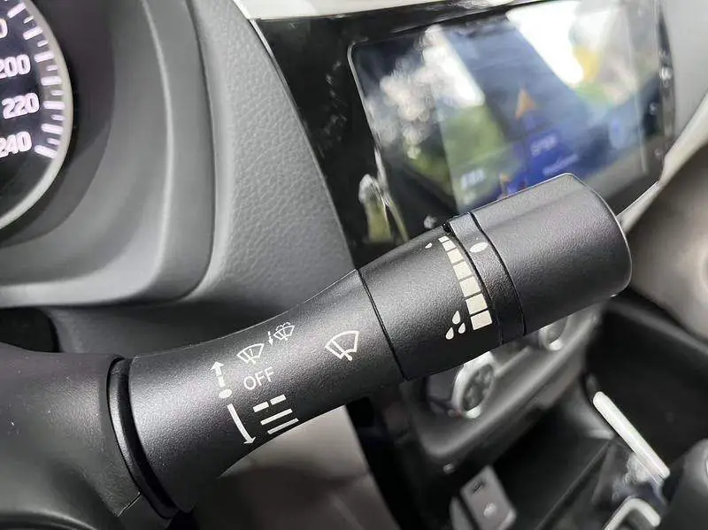 Sylphy 2018 1.6XV CVT Premium Edition — 10