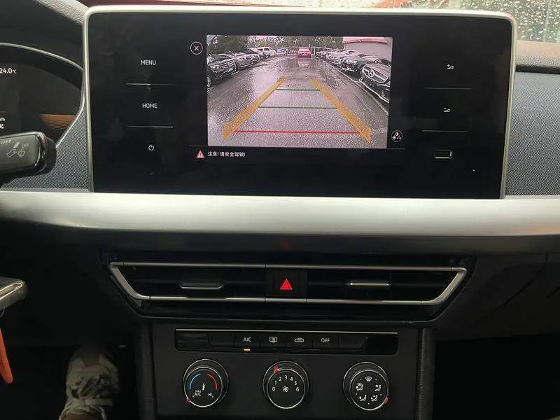 Lavida 2023 facelift 1.5L automatic Deyi version — 10