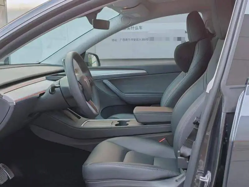Model Y 2024 rear-wheel drive version — 17