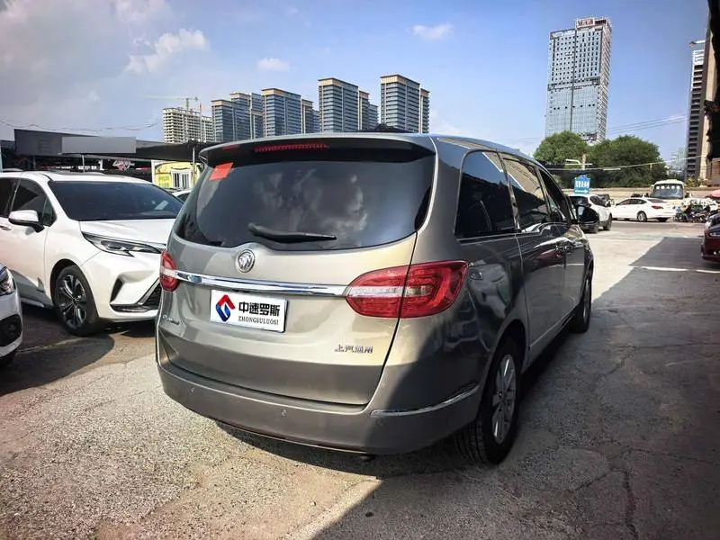 Buick GL8 2017 25S Premium National V — 6