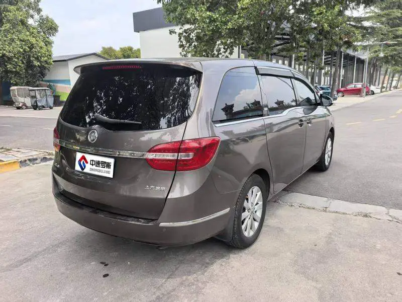 Buick GL8 2015 2.4L Luxury Business Edition — 6