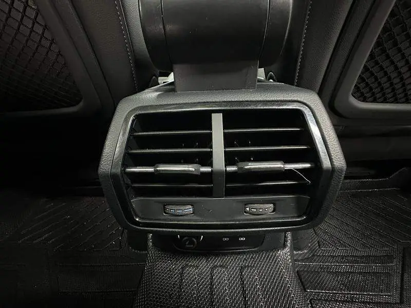 Audi Q3 2022 35 TFSI Stylish and Dynamic — 8