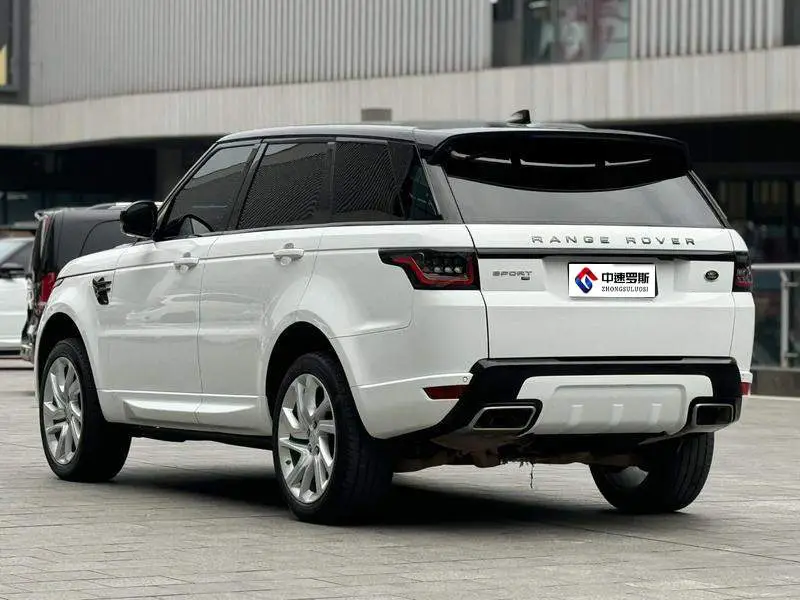 Range Rover Sport 2020 3.0 L6 HSE DYNAMIC — 3