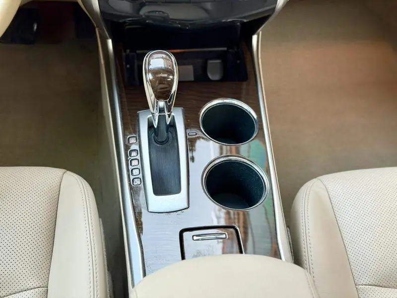 Tianlai 2013 2.5L XL Leading Edition — 17