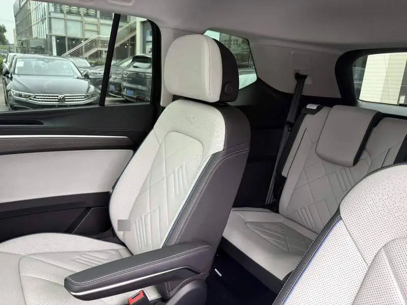 Lanjing 2026 450TSI AWD Flagship 6-Seater — 11