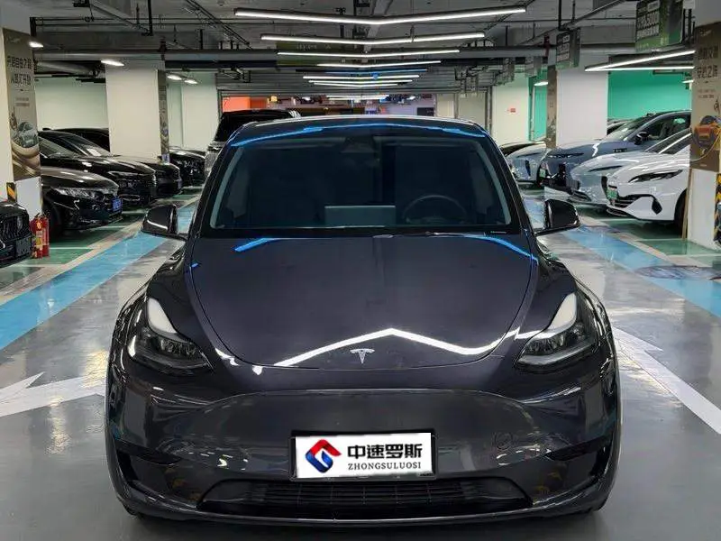 Model Y 2024 rear-wheel drive version — 2