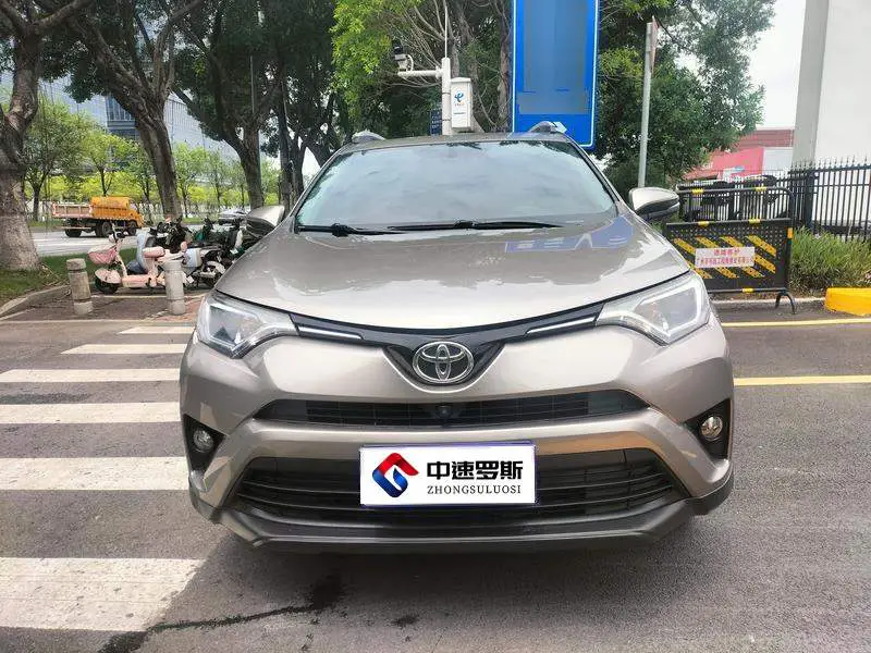 RAV4 Rongfang 2019 2.0L CVT 2WD Fashion Edition National VI — 2