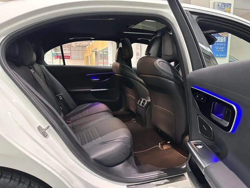 Mercedes-Benz C-Class 2024 C 200 L Sport Edition — 18