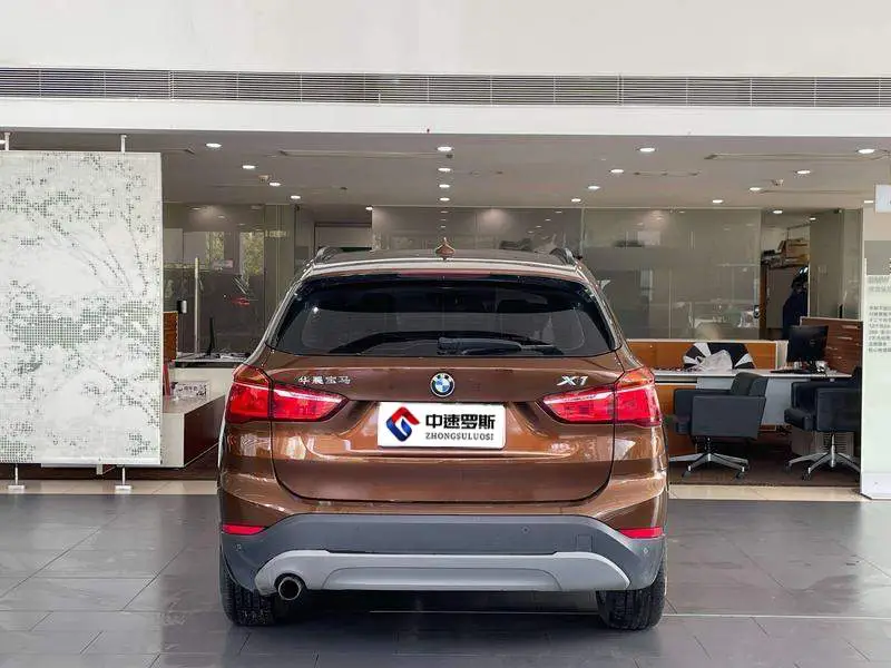 BMW X1 2016 sDrive18Li Premium Edition — 4