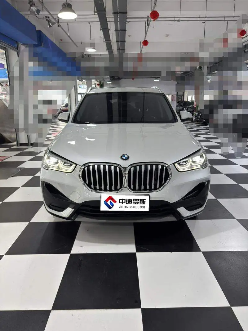 BMW X1 2022payment sDrive20LiFashion — 2