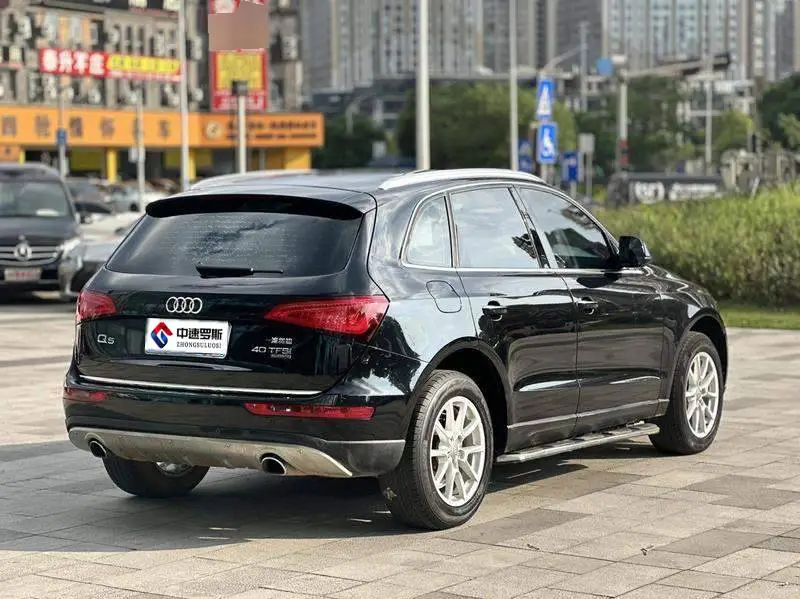 Audi Q5 2017 40 TFSI Progressive — 5