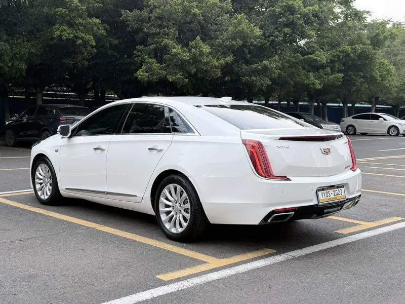Cadillac XTS 2018 28T Elite — 4