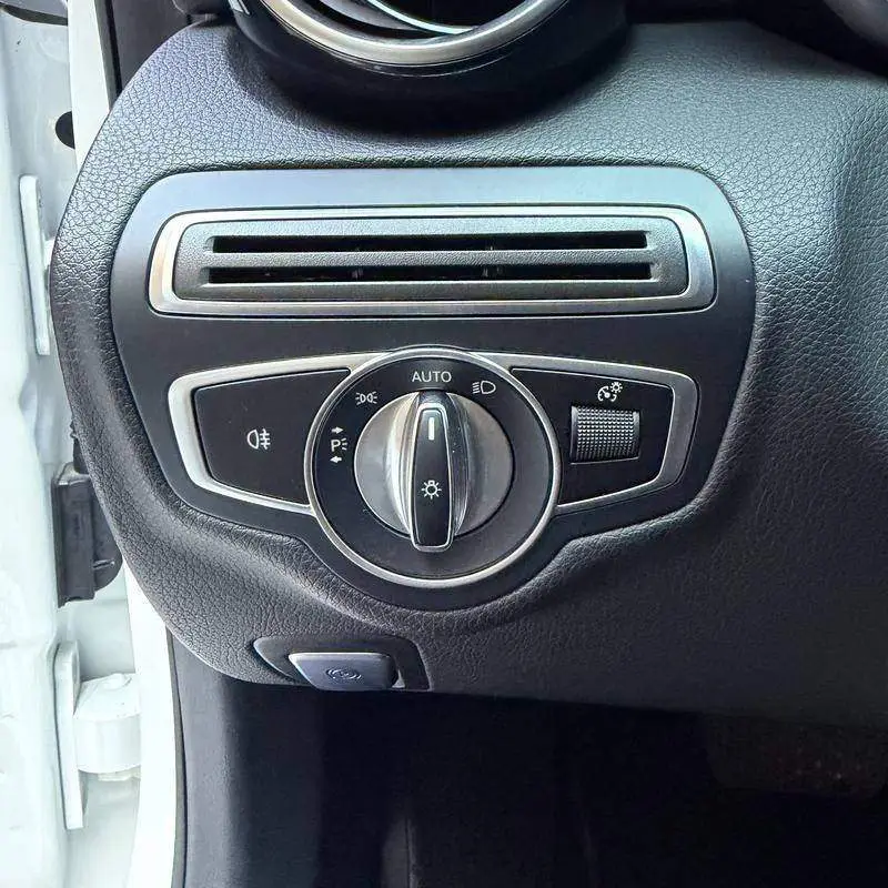 Mercedes-Benz C-Class 2020 C 260 L Sports Edition — 14
